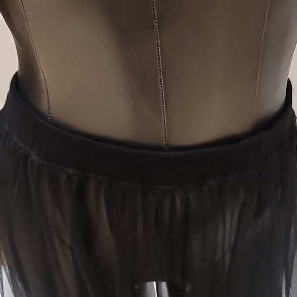 Ten Sixty Sherman black tulle floor length skirt. Size L - Picture 2 of 7